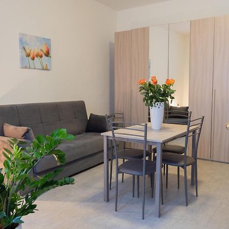 Apartmán Monolocale Sguizzette Brescia Exteriér fotografie